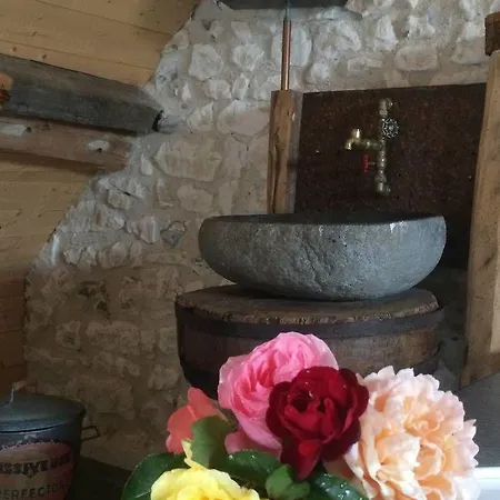 La Ferme Des Isles Bed & Breakfast