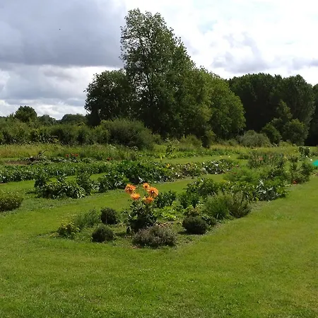 La Ferme Des Isles Bed & Breakfast Autheuil-Authouillet