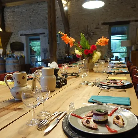 Bed & Breakfast La Ferme Des Isles 3*